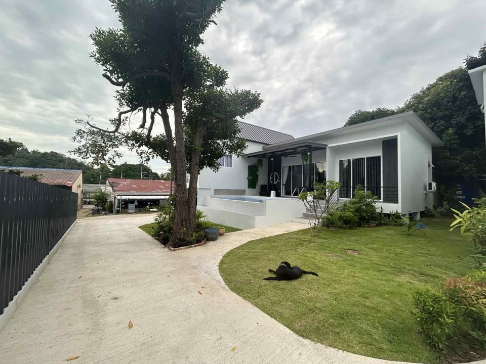 Chao Pao Villa Phase 2 Villa in Ko Pha-ngan Sub-district