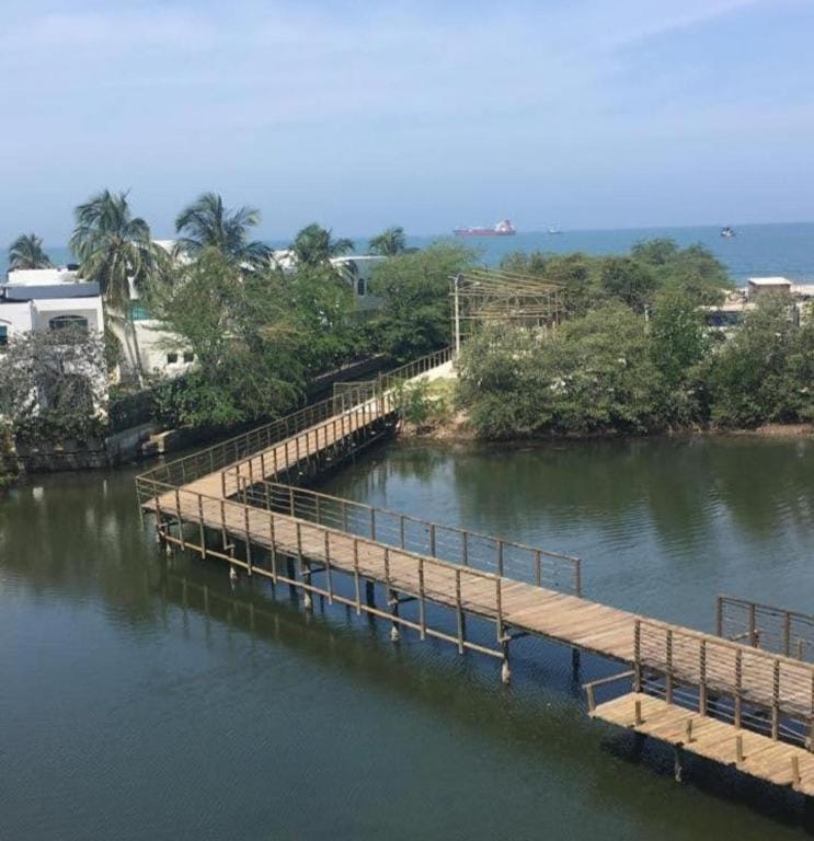 132 m2 de Luz, Confort y Vistas al Mar - Sierra Beach Resort Apartment in Magdalena, Colombia