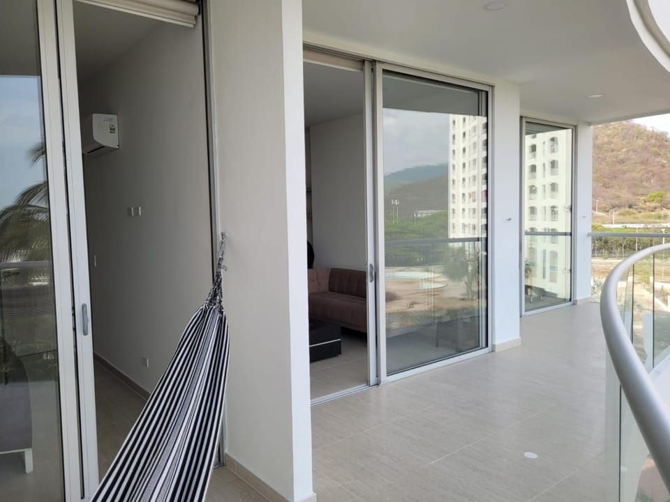 132 m2 de Luz, Confort y Vistas al Mar - Sierra Beach Resort Apartment in Magdalena, Colombia