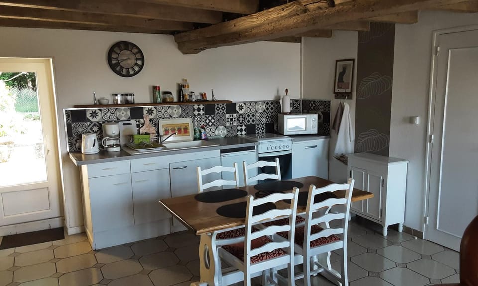 gîte de LA LANFRAYERE House in Pays de la Loire