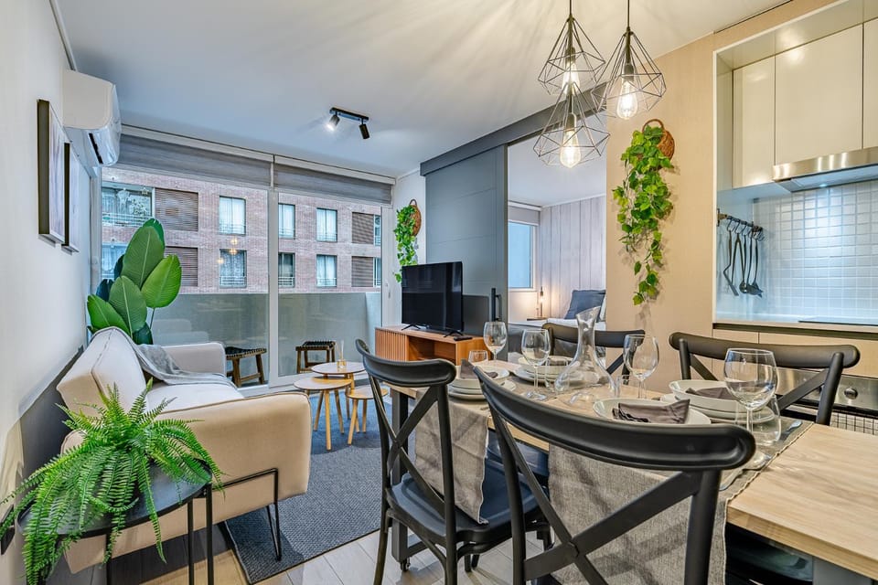 Corazón Stgo Estilo Puro AC Wifi 5 min metro moneda Apartment in Santiago