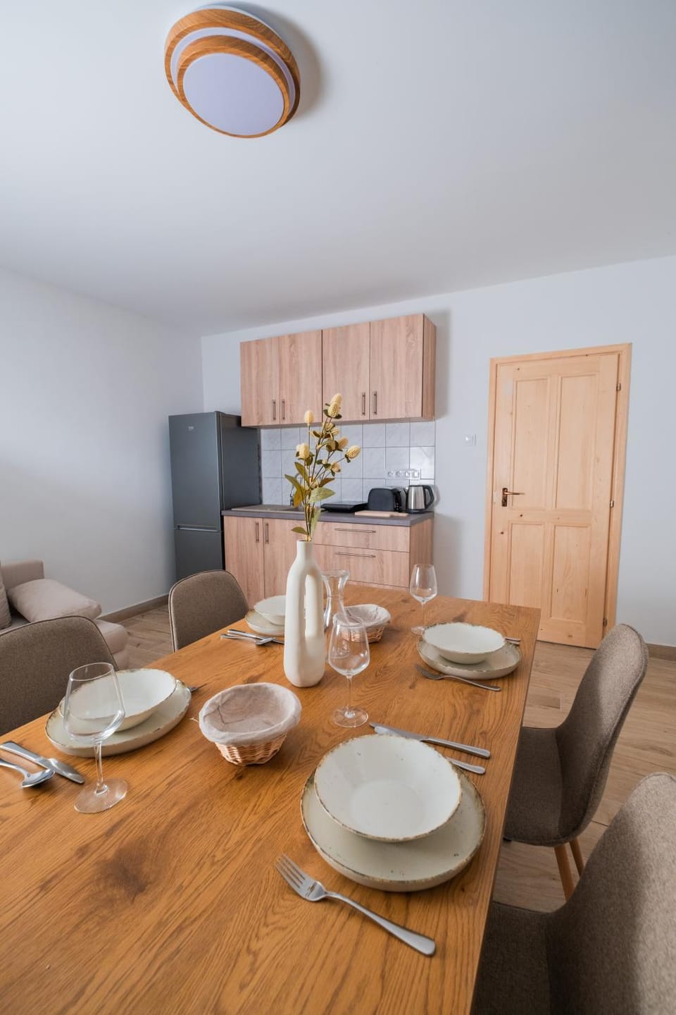 Kitchen or kitchenette, Living room
