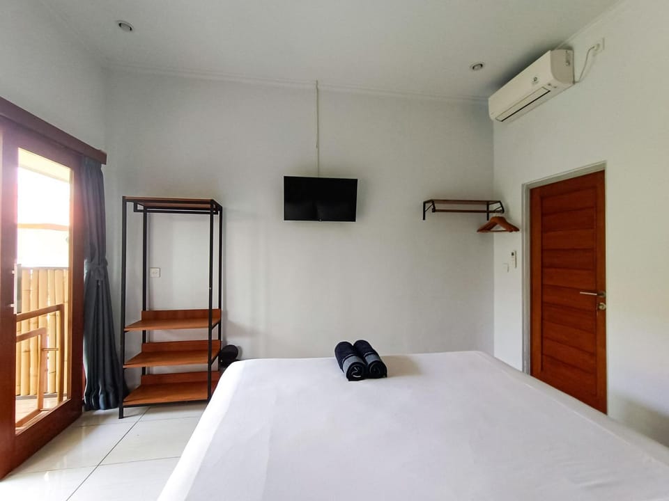Prasanti Canggu Guesthouse Apartment in North Kuta