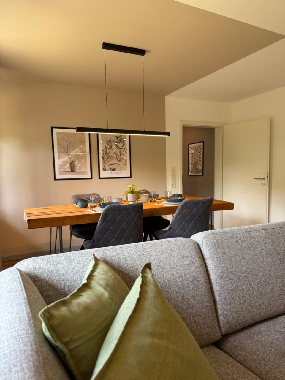 Living room, Seating area, Dining area