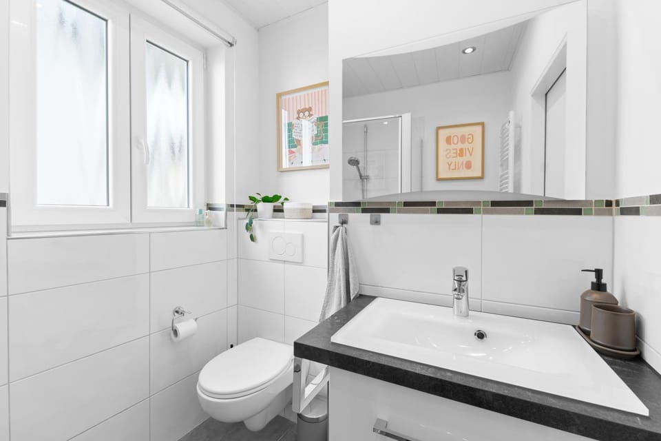 Toilet, Bathroom