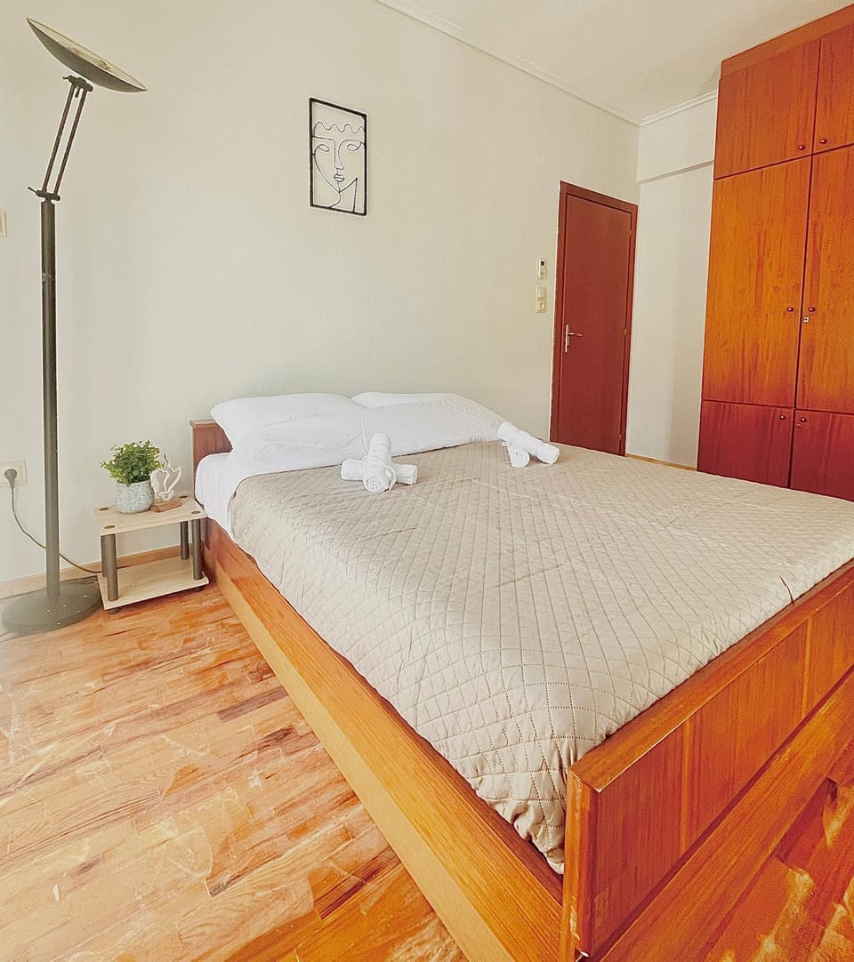 Bed, Photo of the whole room, Bedroom, wardrobe