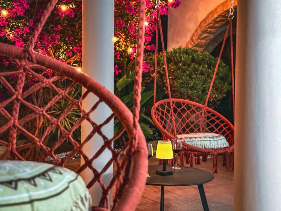 Seating area, Garden view