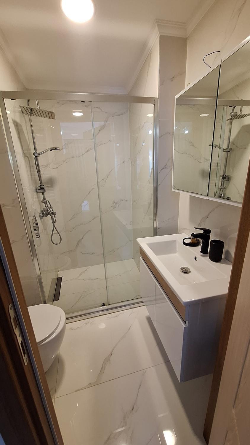 Shower, Bathroom