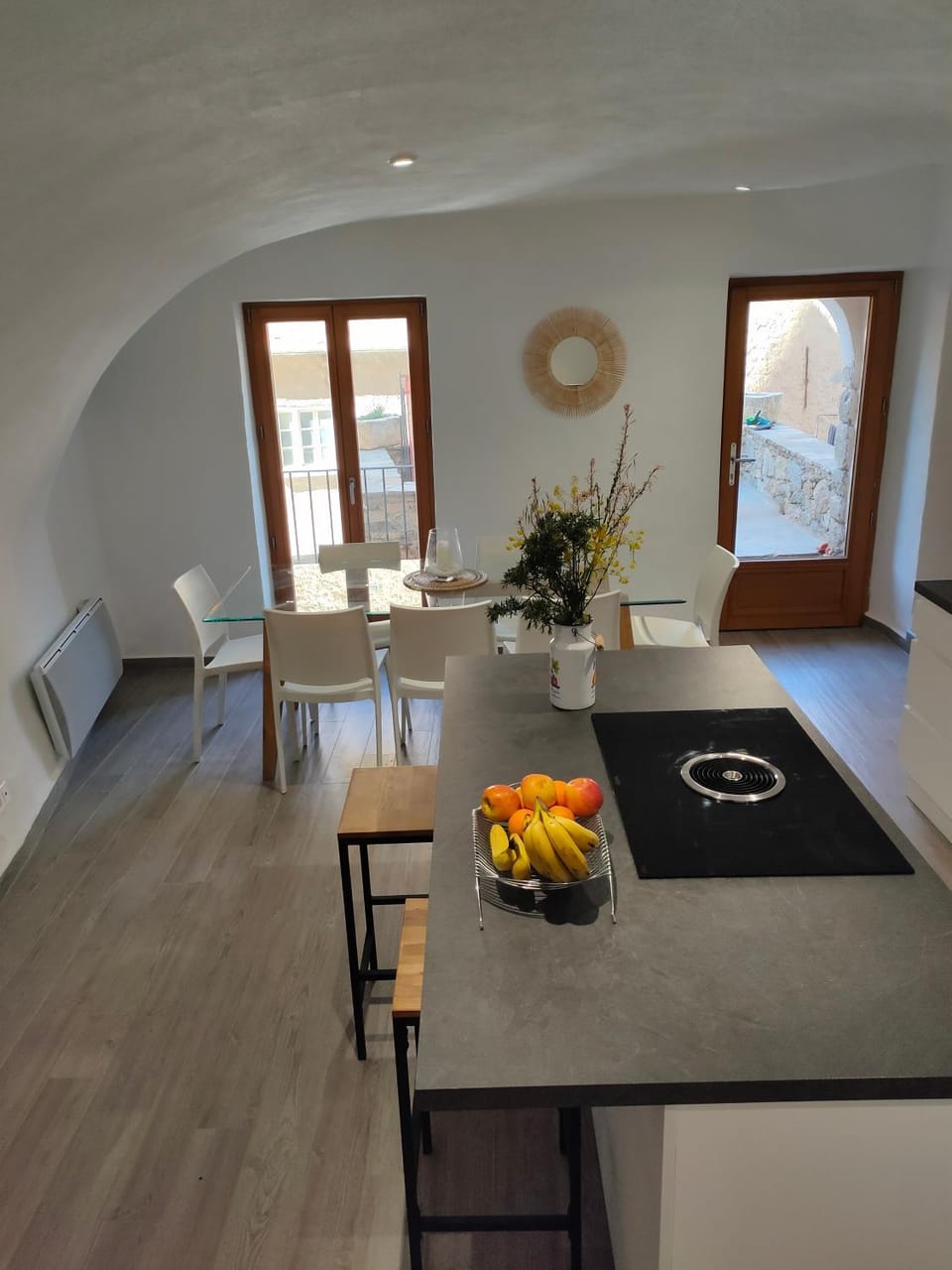Les voûtes de Pascaline, vue mer et montagne, Lama Apartment in Corsica