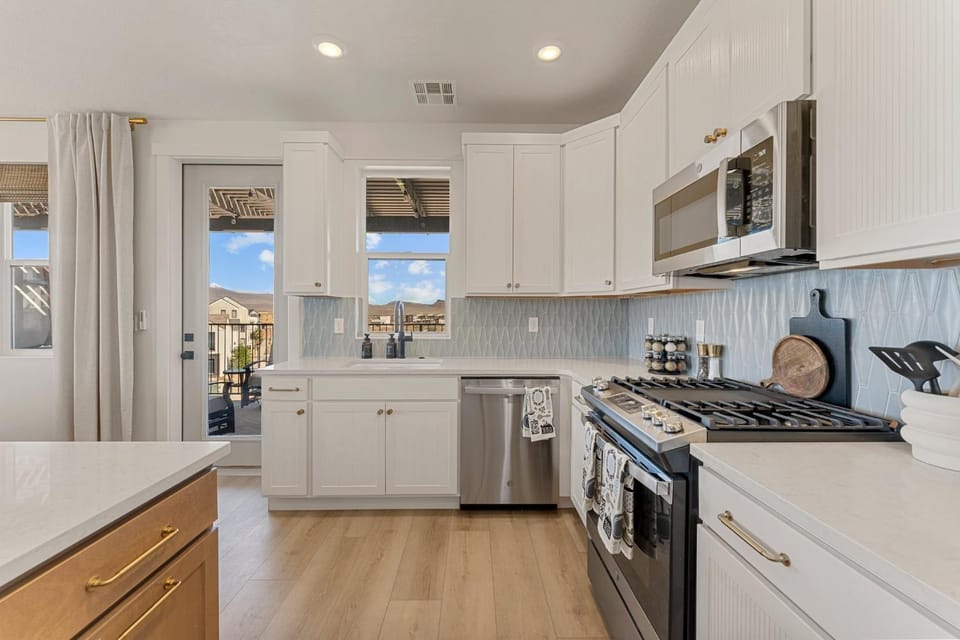 Surfside Escape condo Apartment in St George