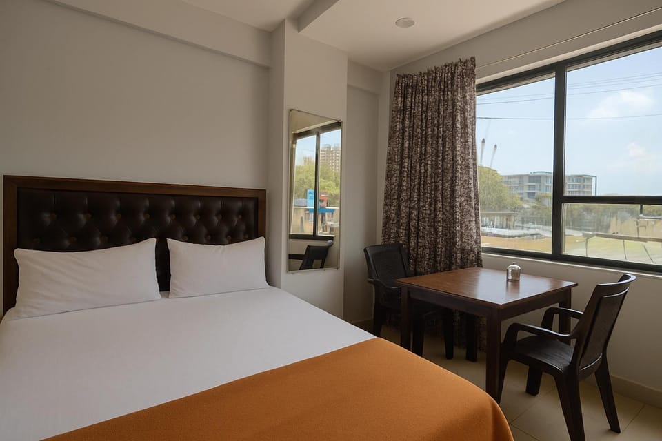 Bed, View (from property/room), Living room, Photo of the whole room, Bedroom