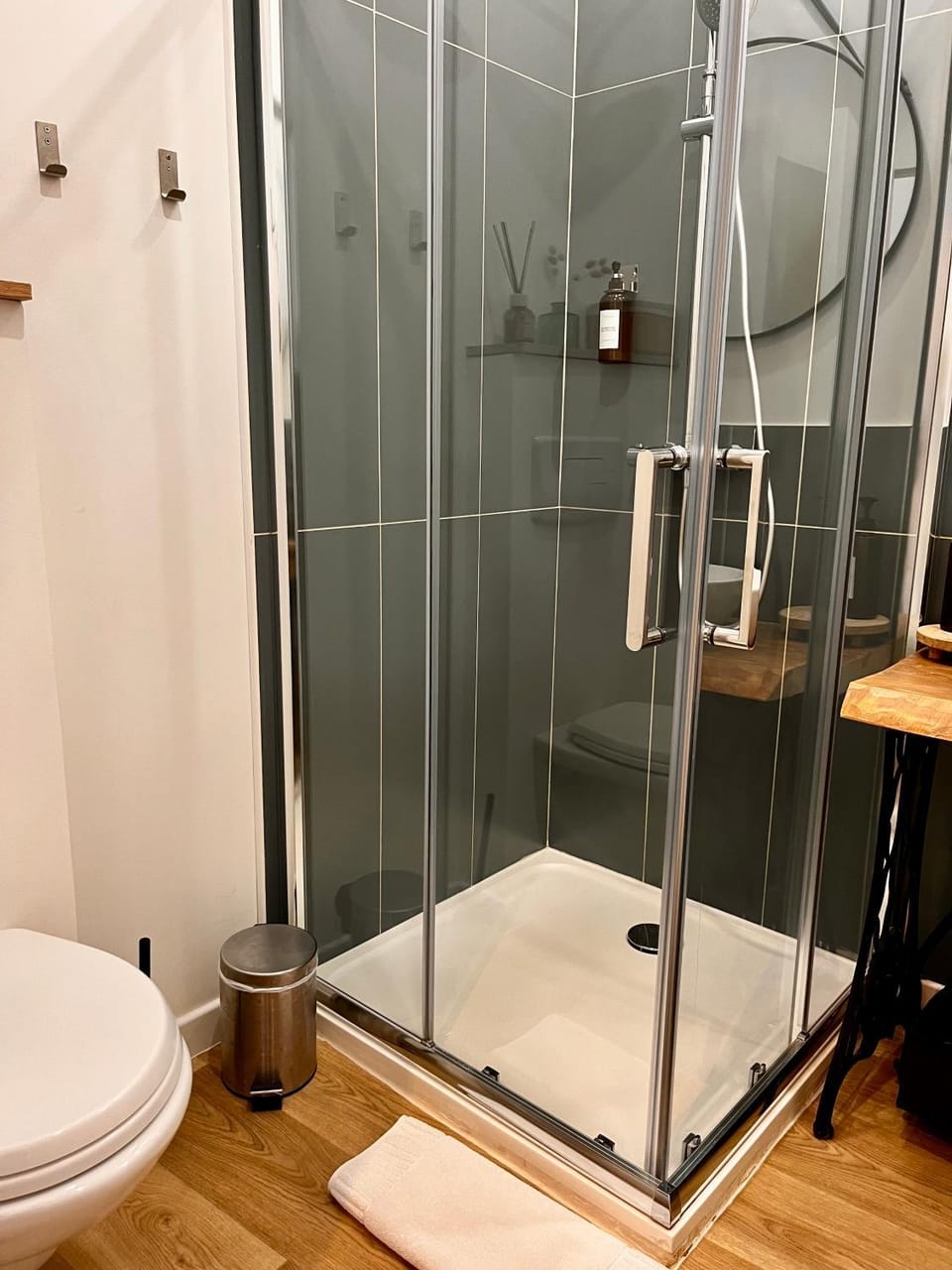 Shower, Toilet, Bathroom