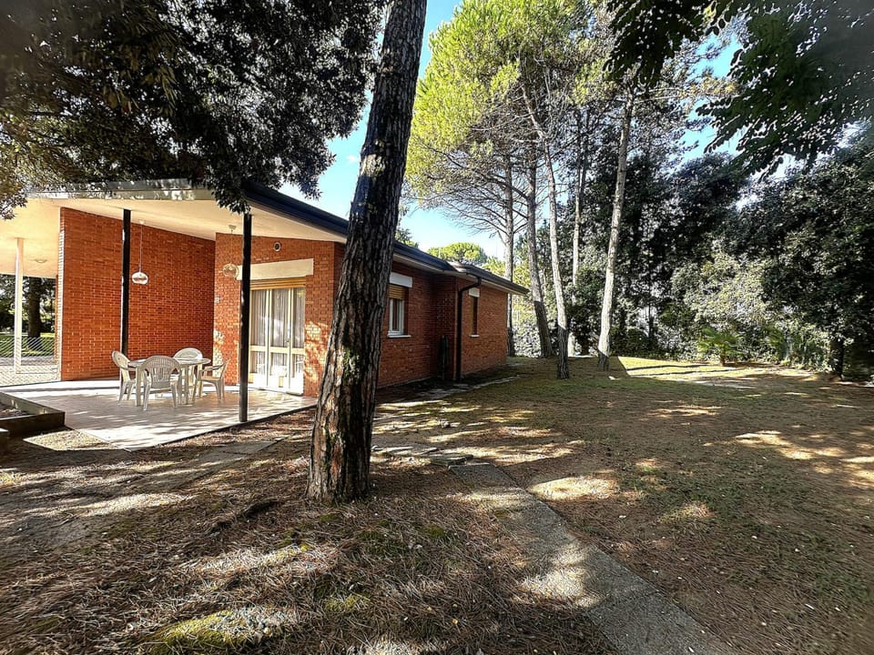Property building, View (from property/room), Garden view