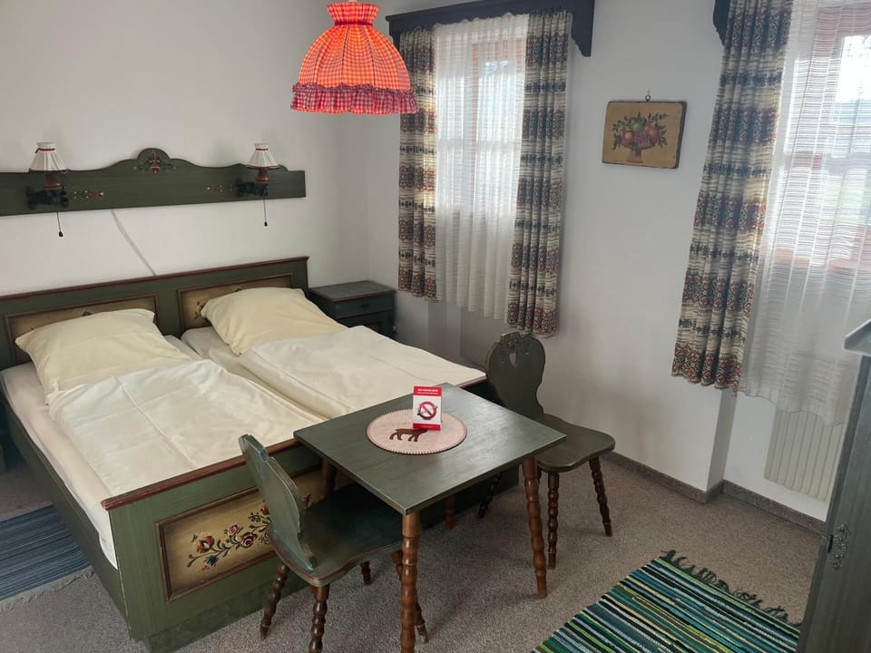 Hacker-Alm Bed and Breakfast in Bavaria