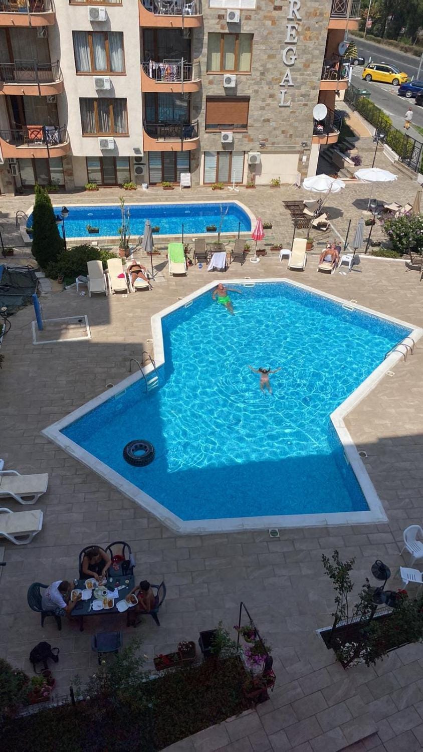 Apartments complex Breeze Sunny beach - Апартаменти комплекс Бриз Слънчев бряг Apartment in Burgas Province