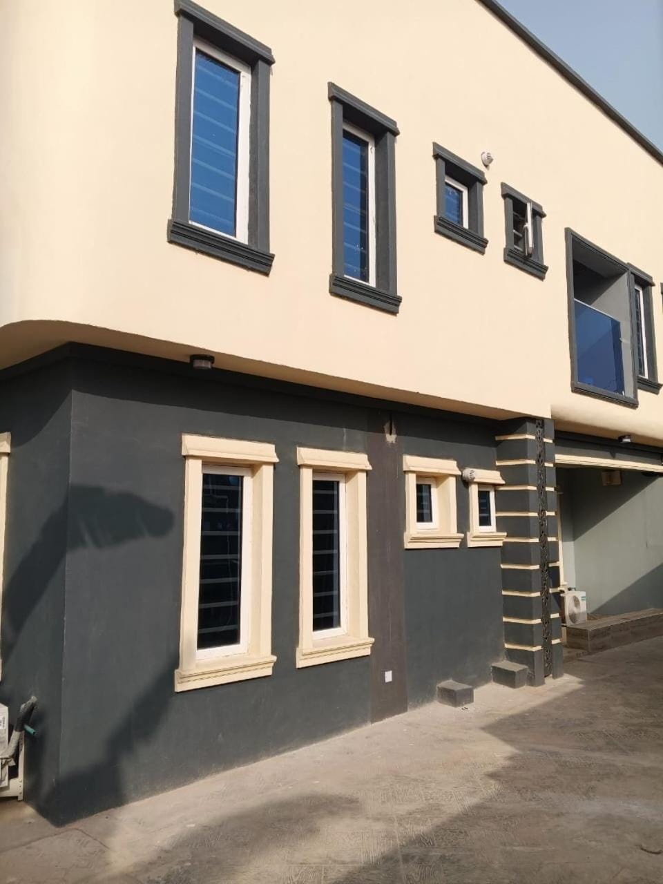 Property building, Day