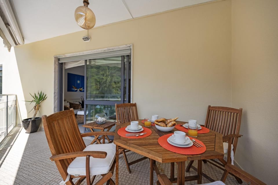 BmyGuest - Sesimbra Palames Beach & Pool Apartment Apartment in Sesimbra