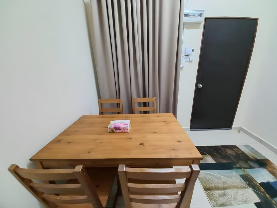Dining area, air conditioner