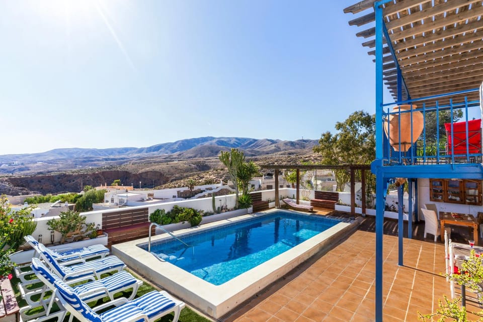 Patio, Day, Natural landscape, View (from property/room), Balcony/Terrace, Mountain view, Pool view, Swimming pool, sunbed