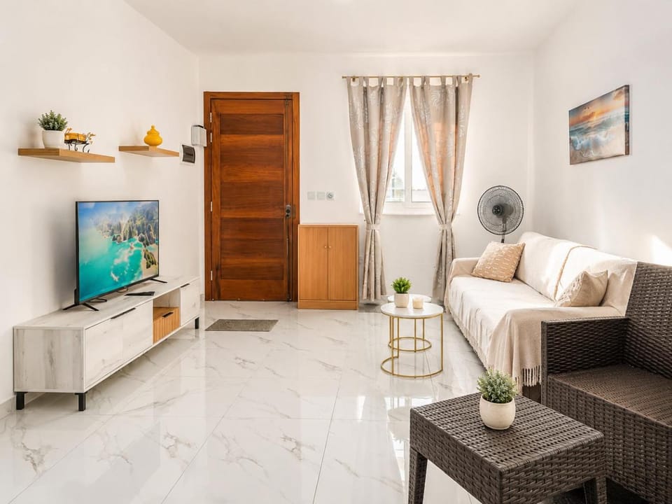TV and multimedia, Seating area