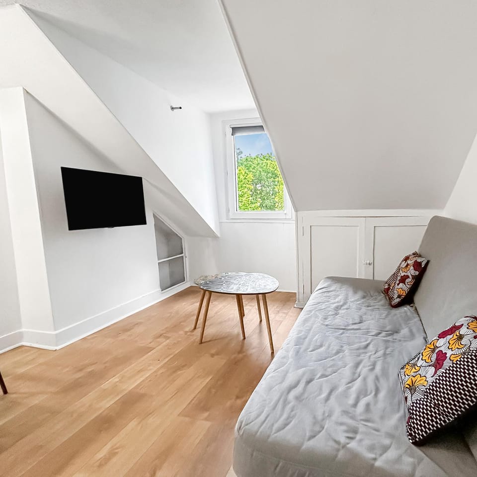 TV and multimedia, Living room