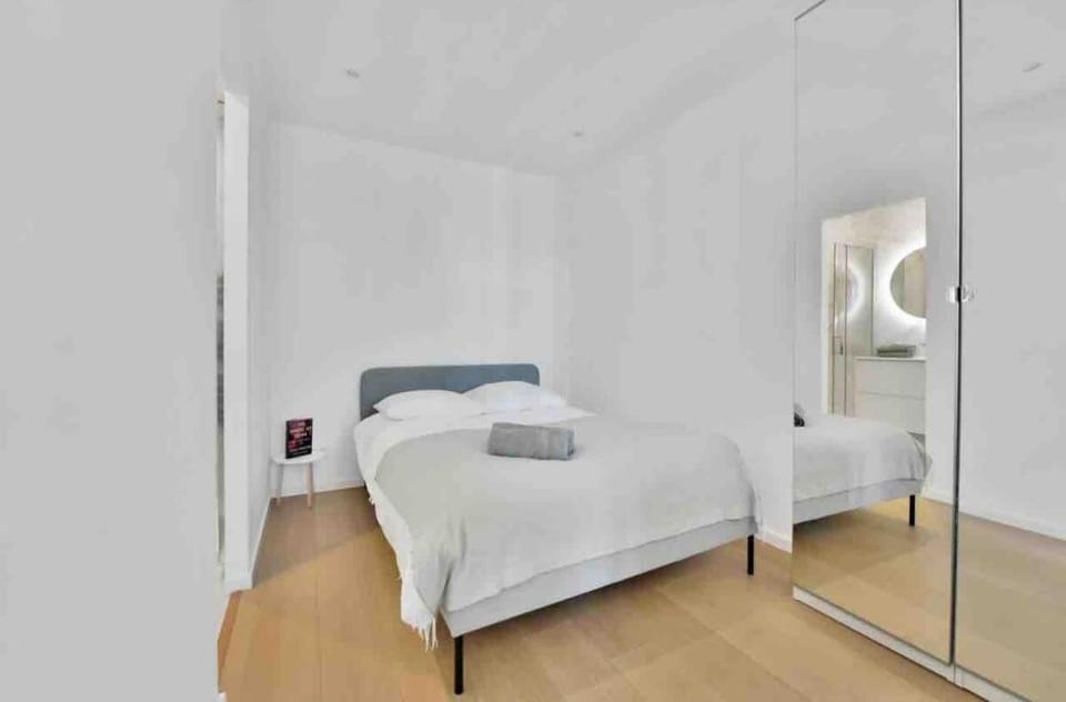 Cannes Hoche Croisette Sublime T2 Apartment in Cannes