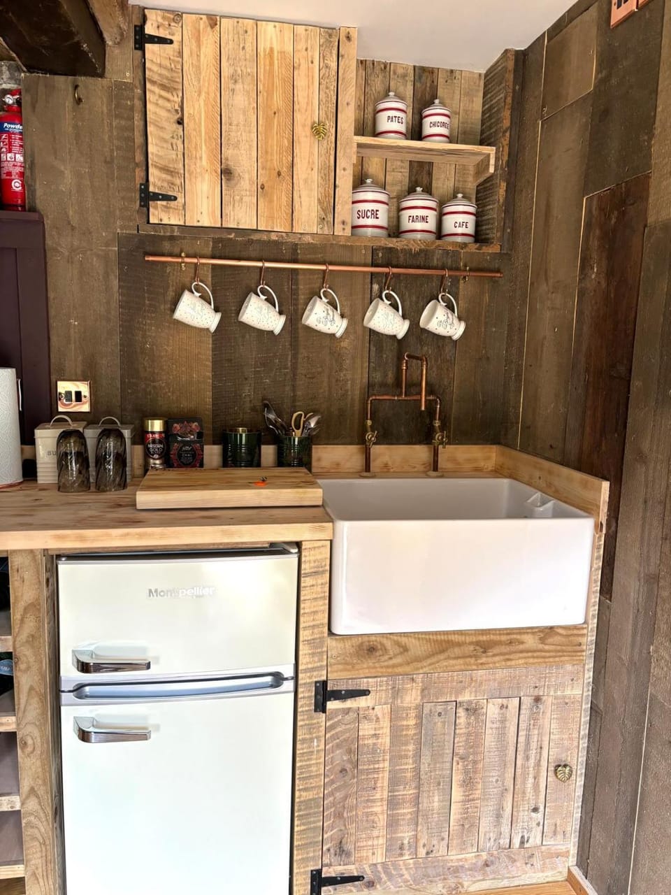 Designer Barn Apartment in Test Valley District