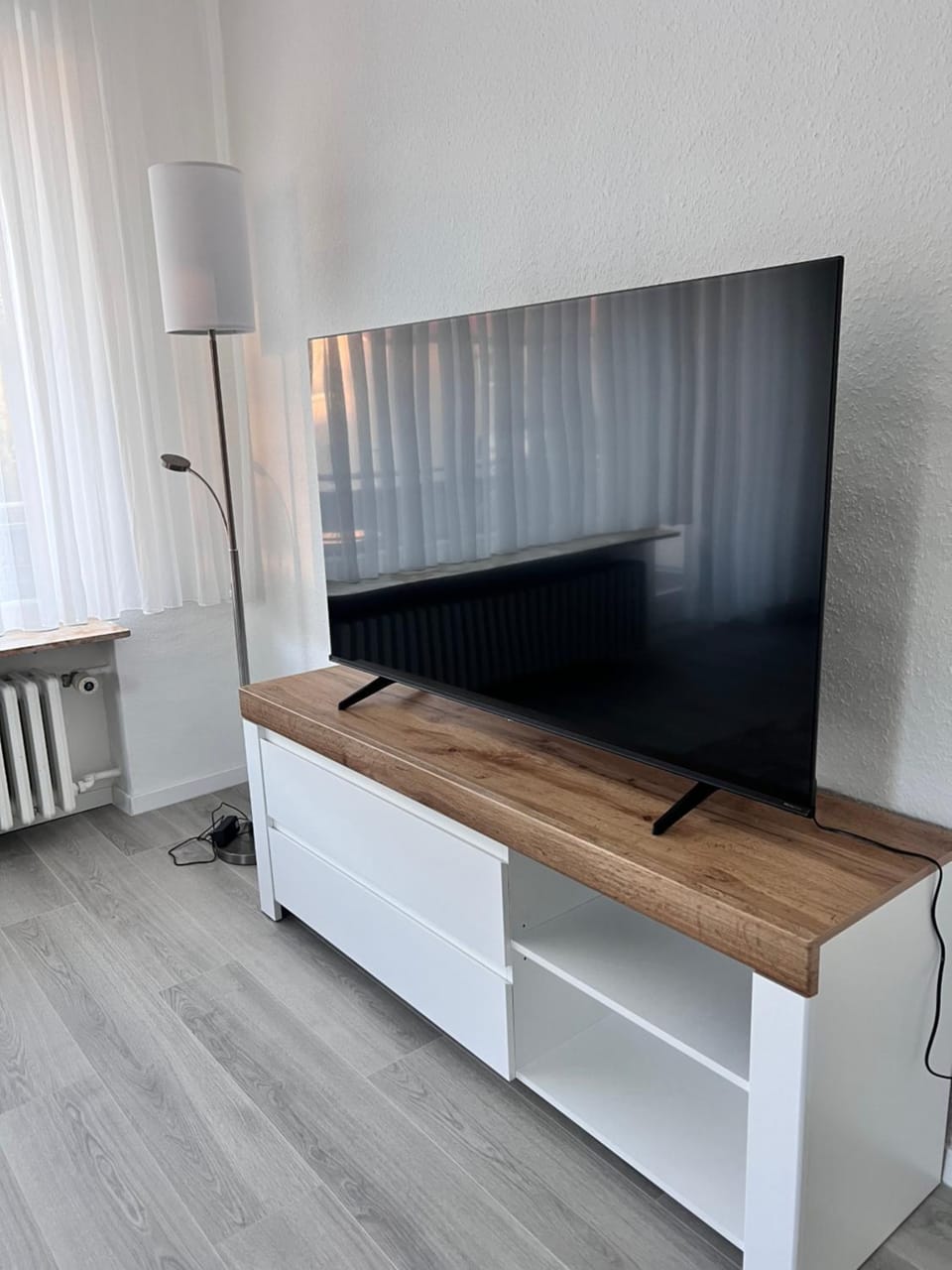 Communal lounge/ TV room, TV and multimedia, Evening entertainment