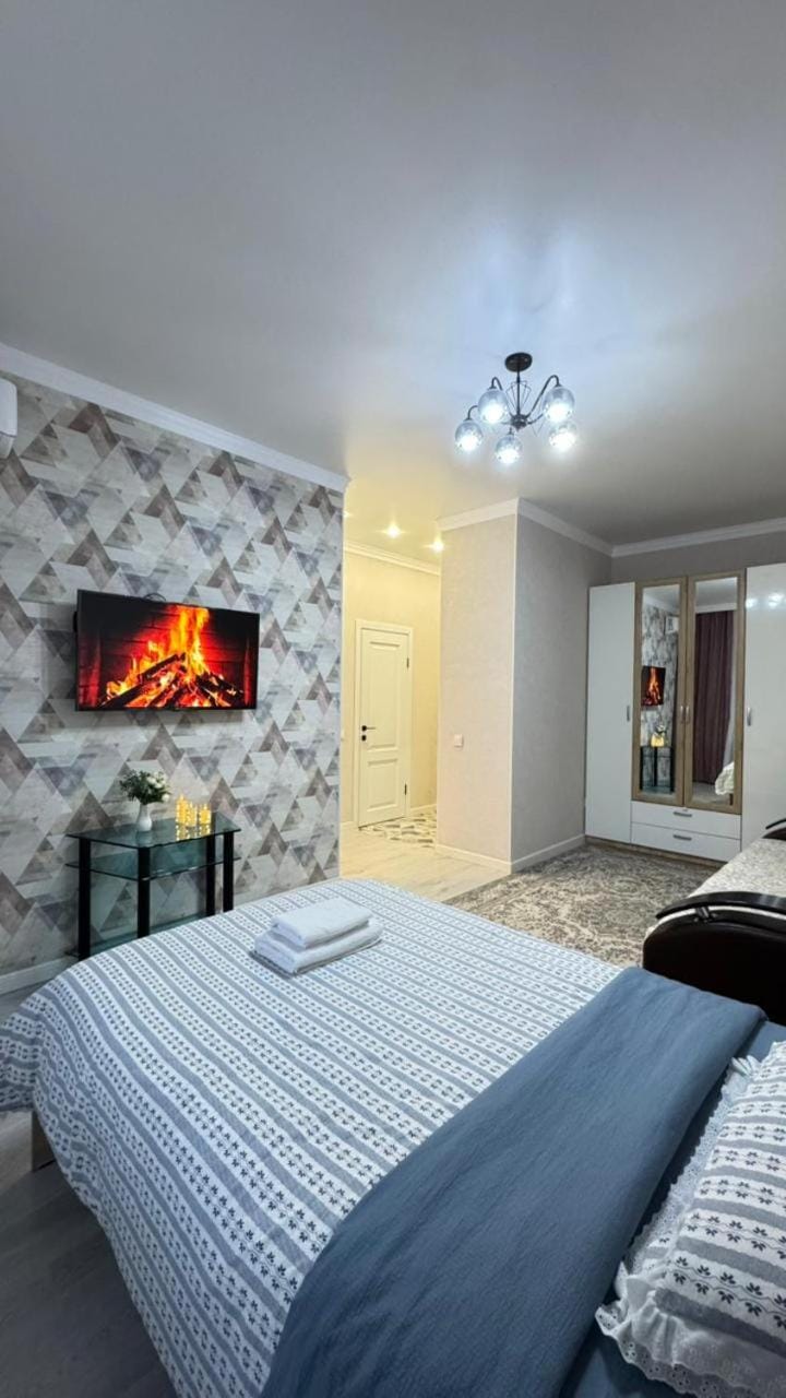 Bed, Bedroom, fireplace, wardrobe