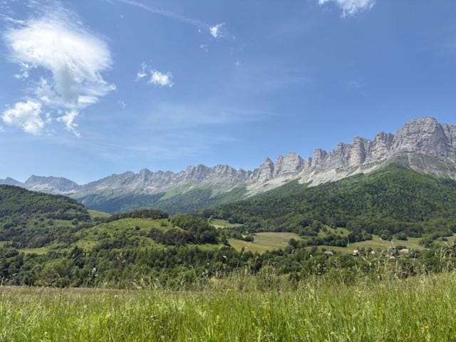 Maison indépendante au pied du Vercors - Gîte du Mas Roux House in Provence-Alpes-Côte d'Azur