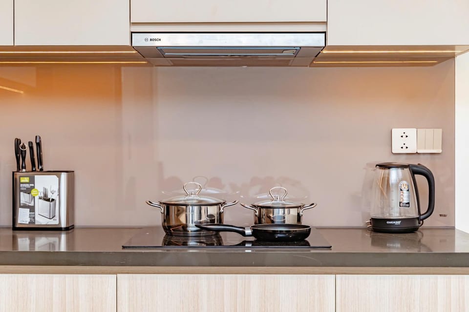 Căn hộ 5 sao bên sông Hàn,ngay phố đi bộ Bạch Đằng Apartment in Da Nang