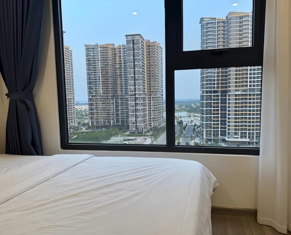 Căn hộ 2PN cách Vincom Mega Mall 50m Apartment in Ho Chi Minh City