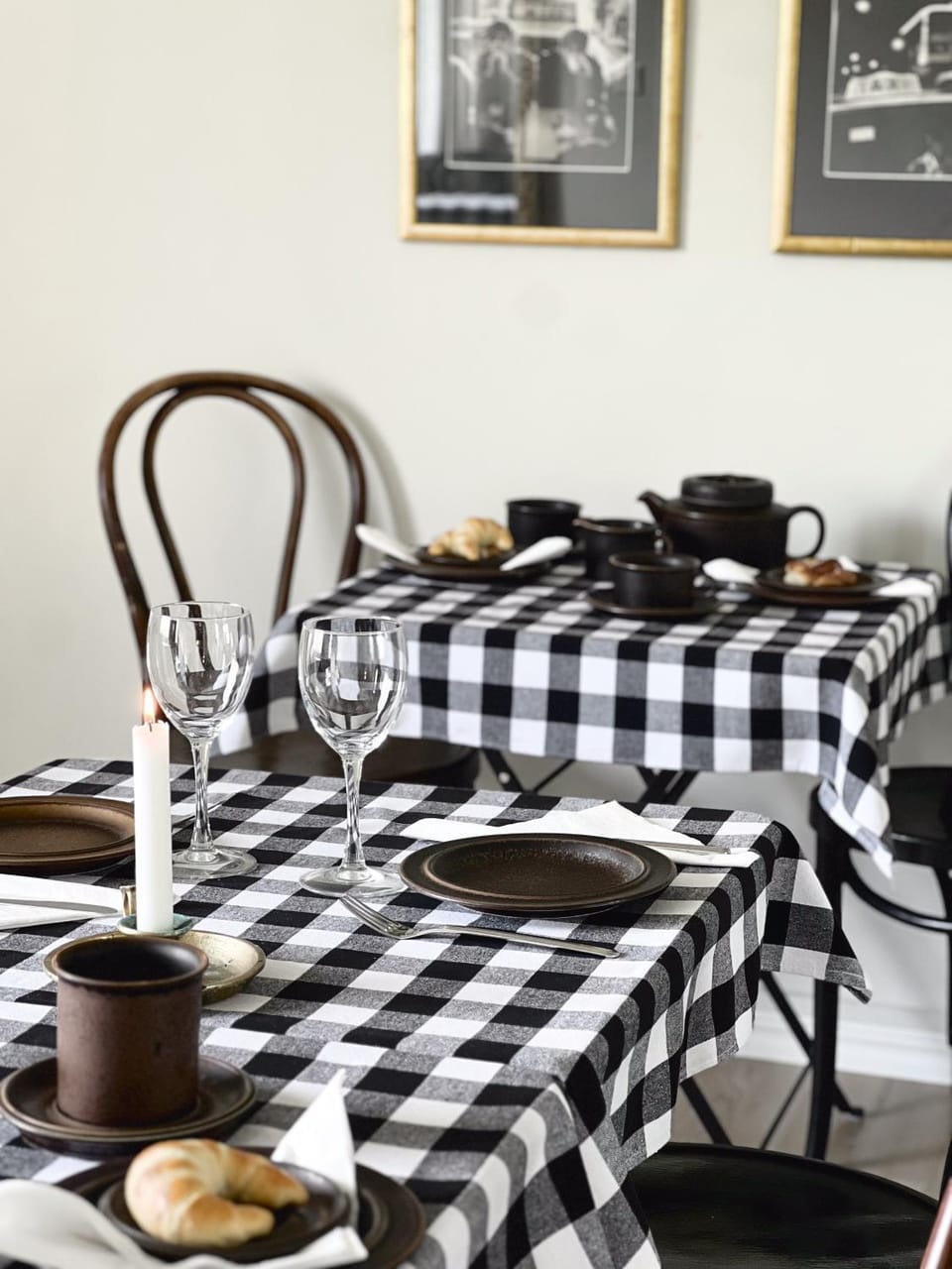 Food and drinks, Dining area, Food