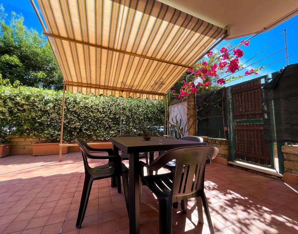 Patio, Spring, Day, Garden, View (from property/room), Dining area, Garden view