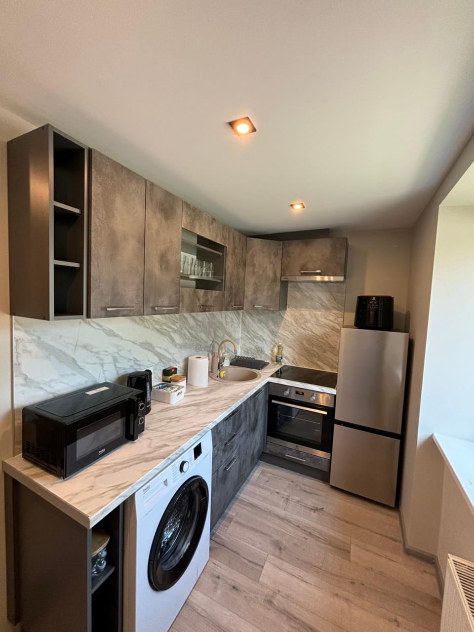 Kitchen or kitchenette