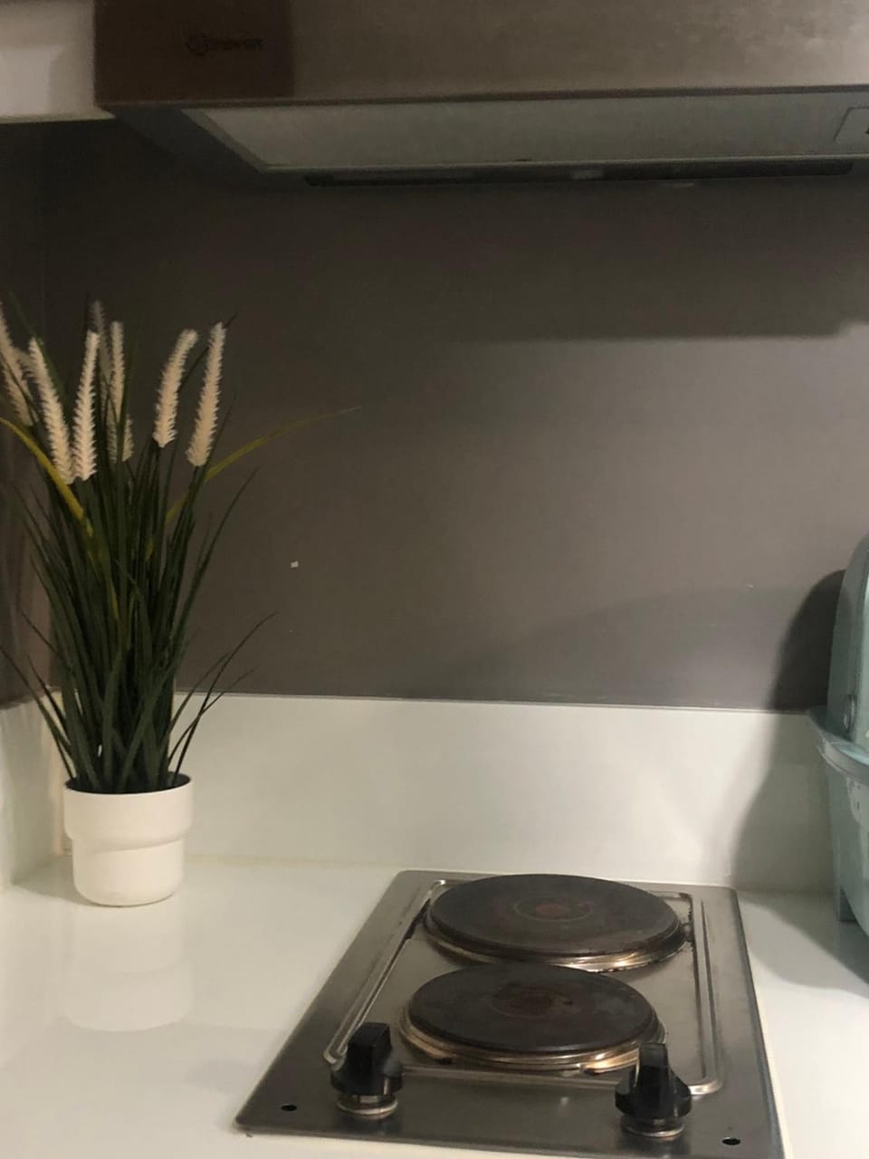 Corner 1Bedroom with Unparalleled Views #5235 Apartment in Makati