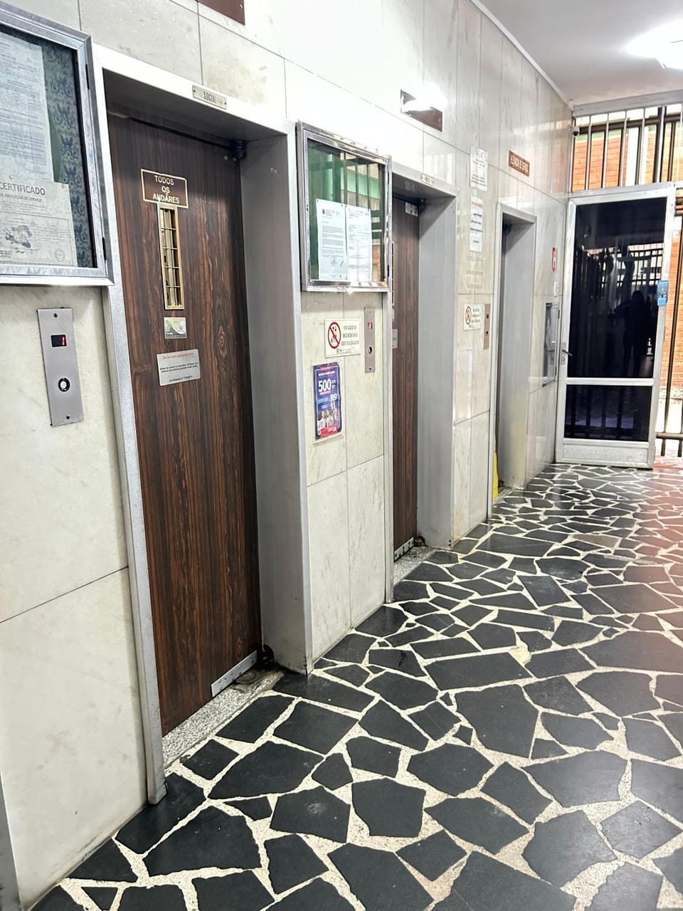 elevator