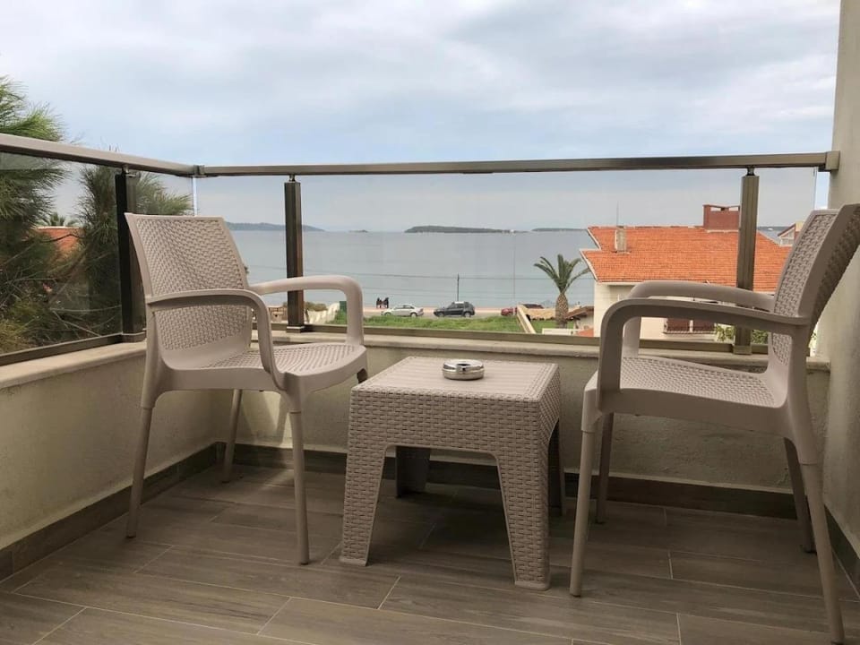 Serin Otel Hotel in İzmir Province