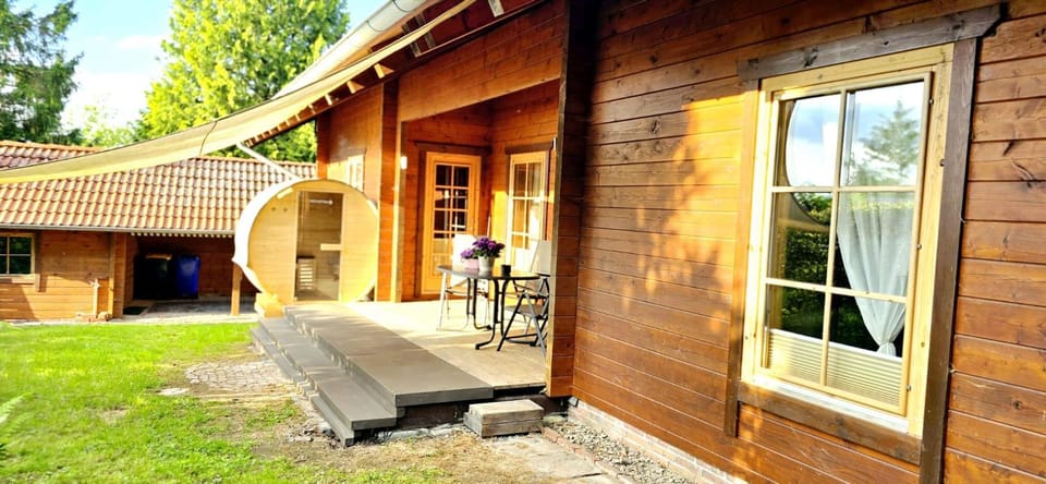 Property building, Garden, Garden view
