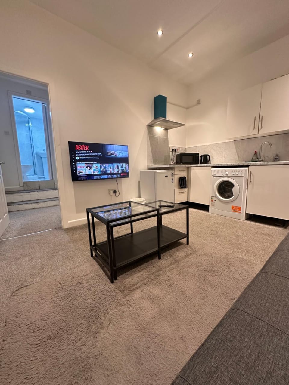 2 Bed Apartment-Parking -walk to city centre -birmingham Apartment in Birmingham