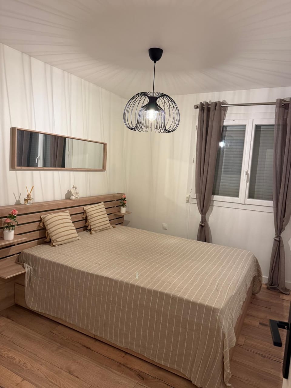 Appartement 50m2, résidence privée avec piscine, tennis et à 100 m de la plage Apartment in Le Lavandou