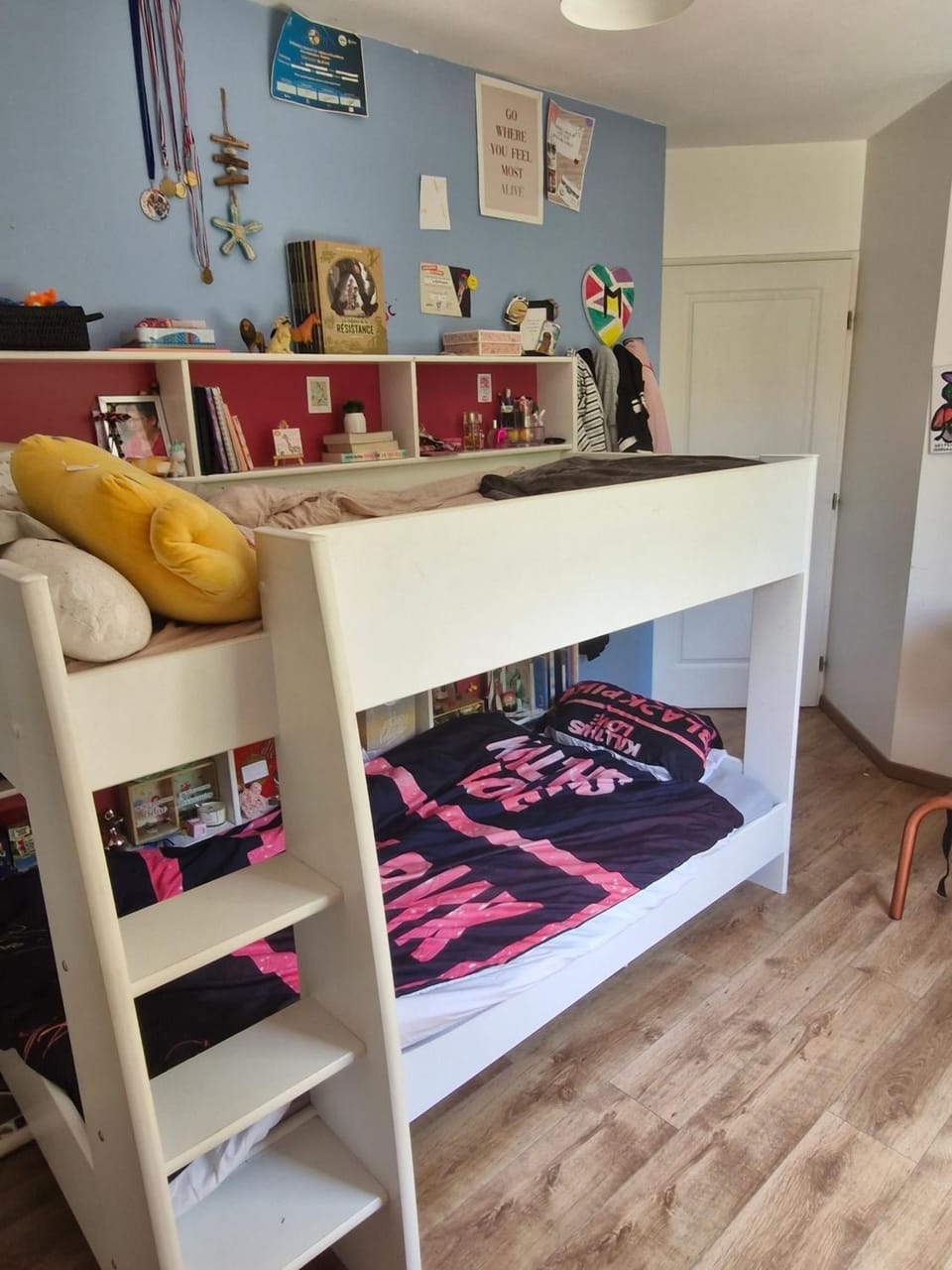 bunk bed