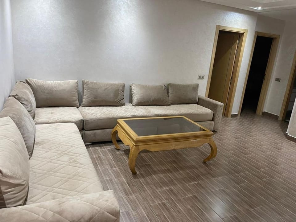Cozy 3 bdrms pool villa RE33030 Villa in Agadir