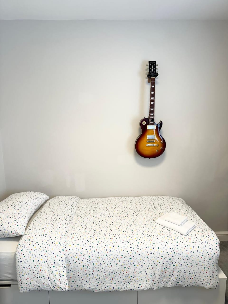 Cozy Coastal Room Bettystown Bed and Breakfast in Louth, Co. Louth, Ireland