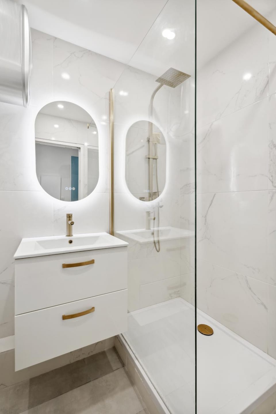 Shower, Bathroom