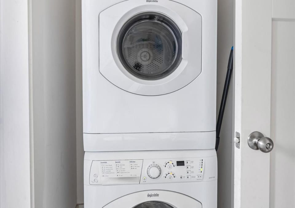 laundry, washing machine, dryer