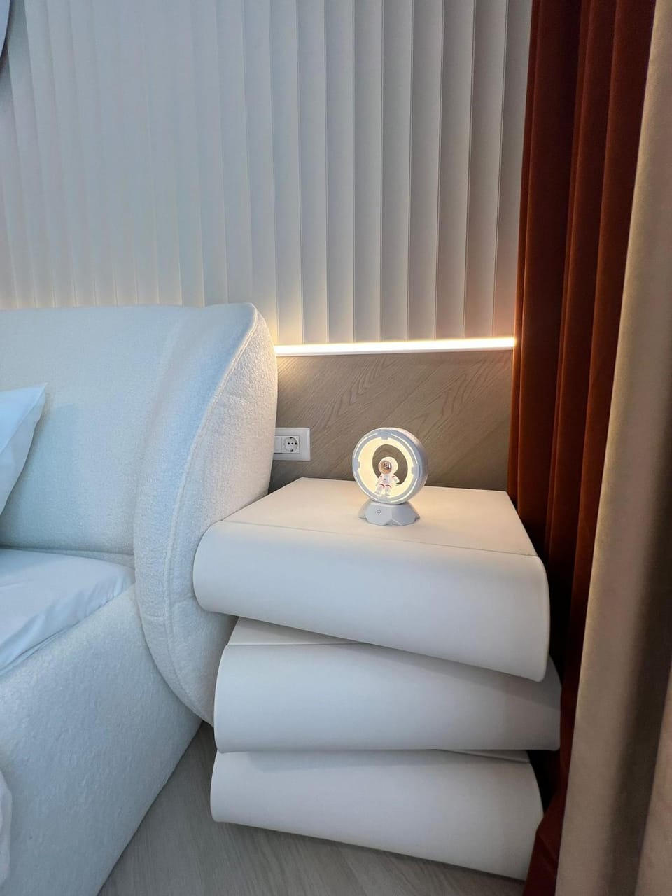 Night, Bedroom