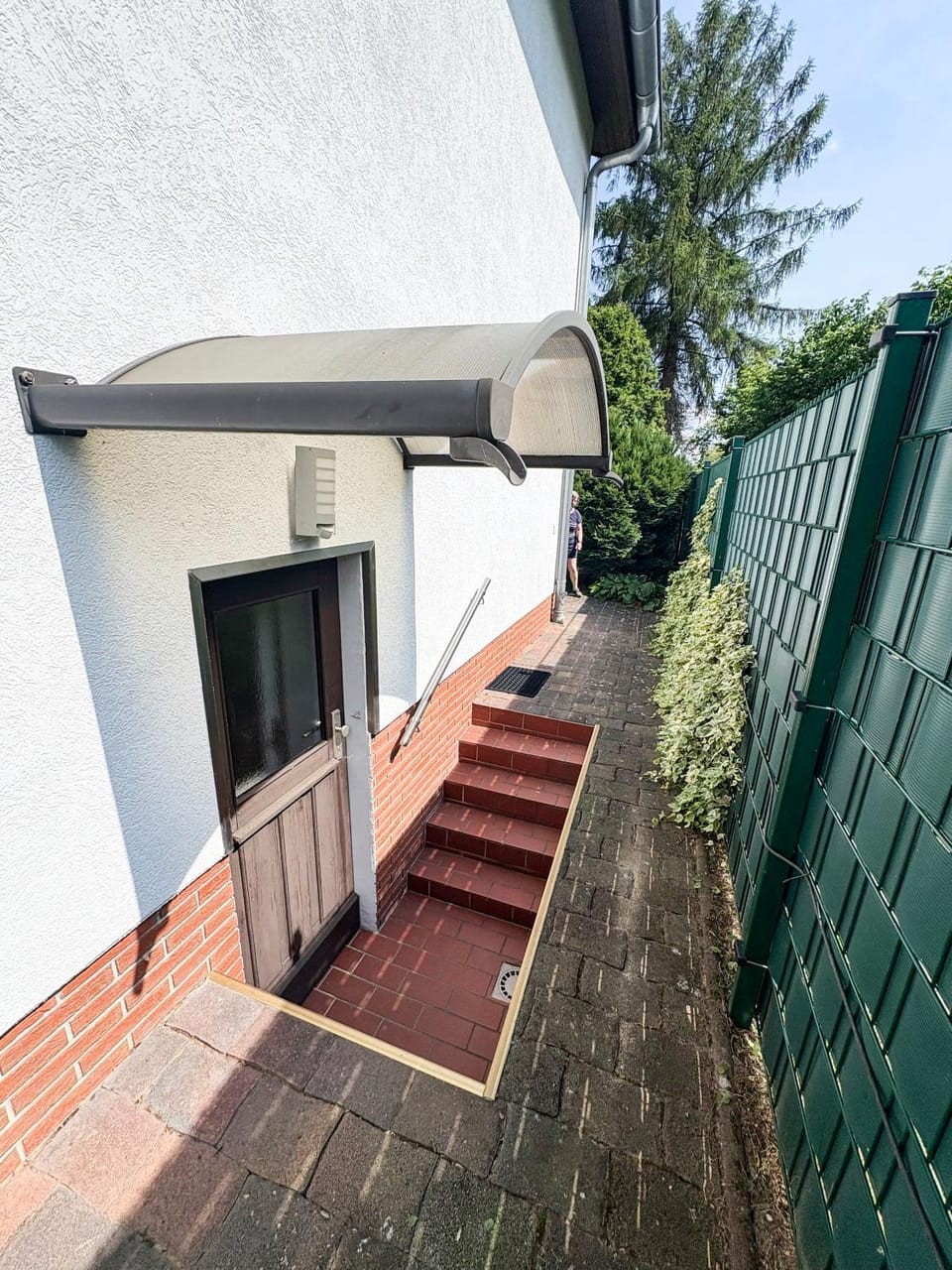Property building, Facade/entrance