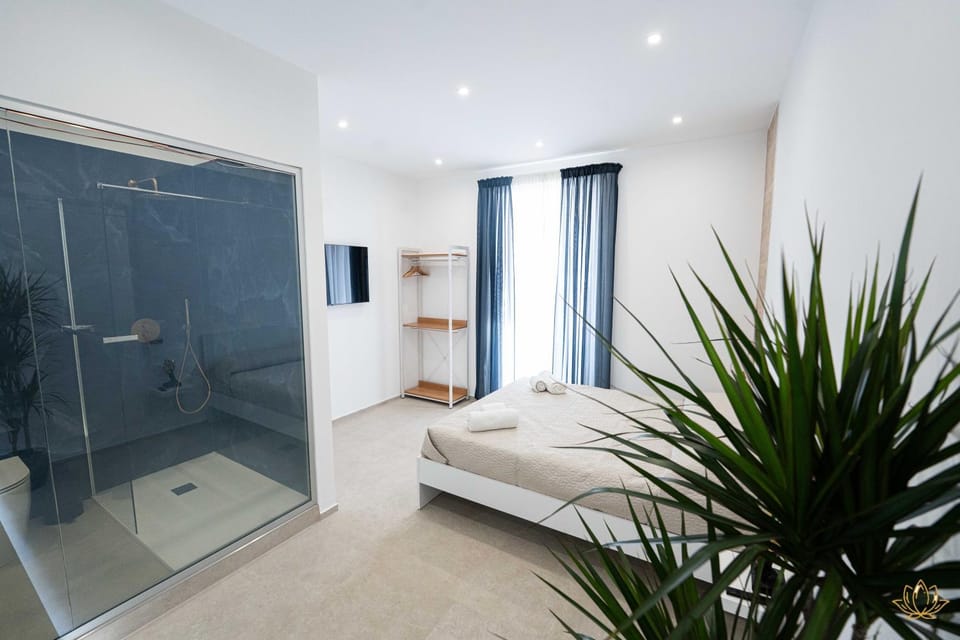 Shower, Photo of the whole room