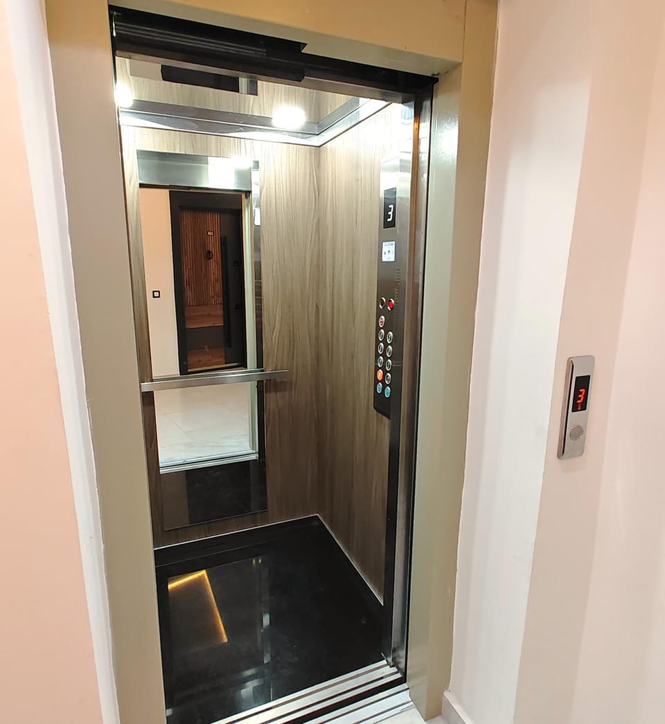 Appartement moderne à 5 min du stade Ibn Batouta Idéal CAN 2025 Apartment in Tangier